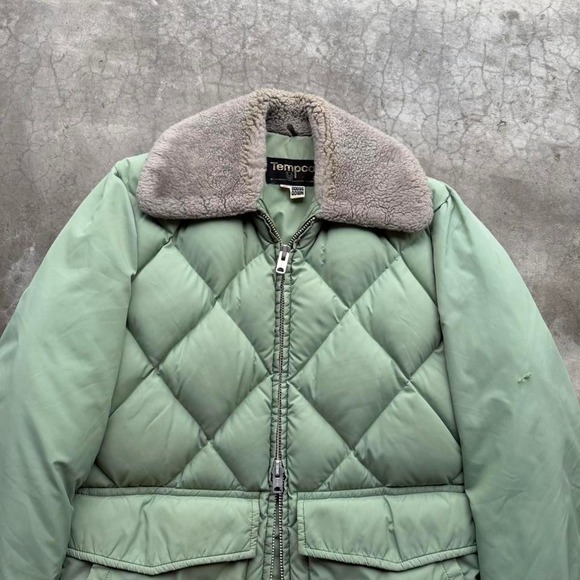 True vintage 1970's Tempco Mint Green Goose Down fur collar puffer quilt jacket - Picture 2 of 8
